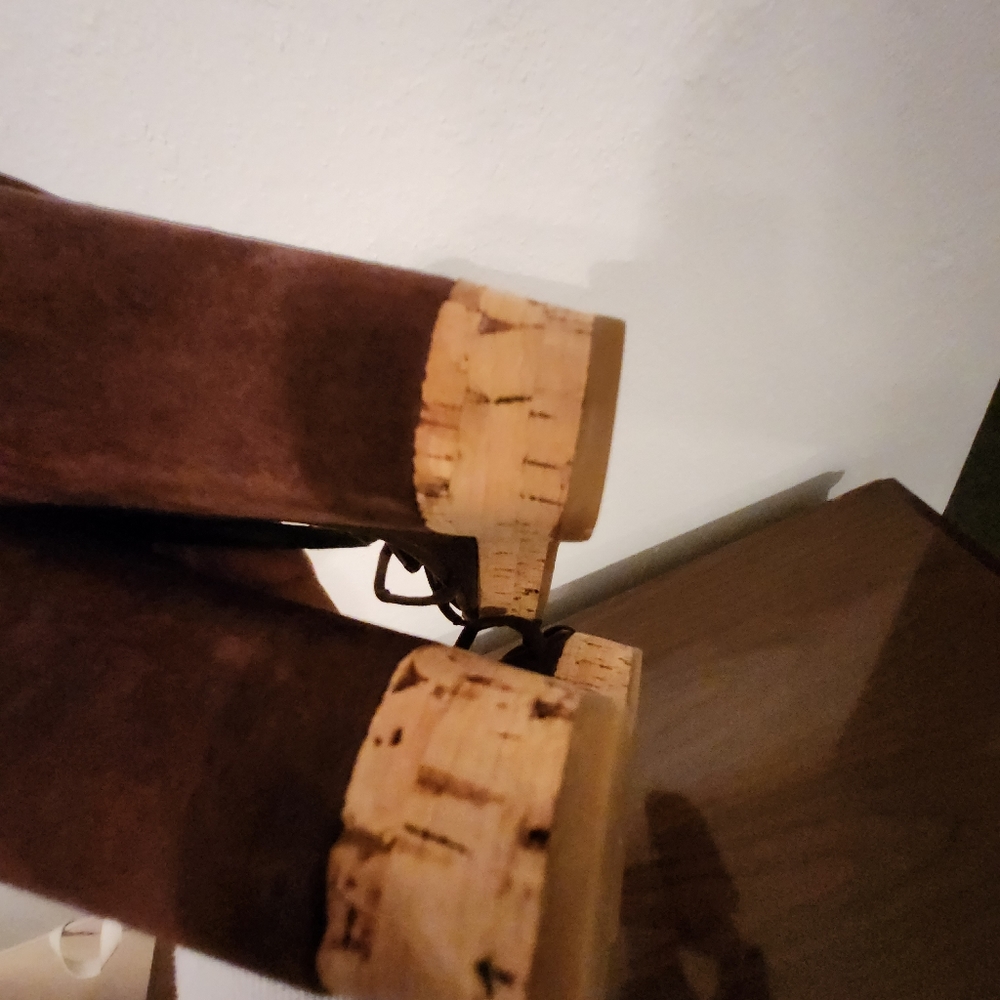 Prada brown sude wedges!